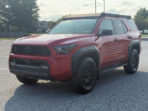 Used 2025 Toyota 4Runner TRD Off-Road Premium w/ Tow Technology Package AWD/4WD image 4