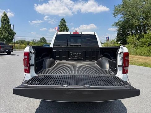 Used 2022 RAM 1500 Big Horn AWD/4WD image 18