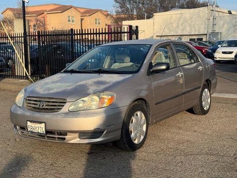 Used 2003 Toyota Corolla CE image 1