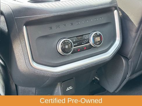Certified 2025 Ford Expedition Platinum AWD/4WD image 20