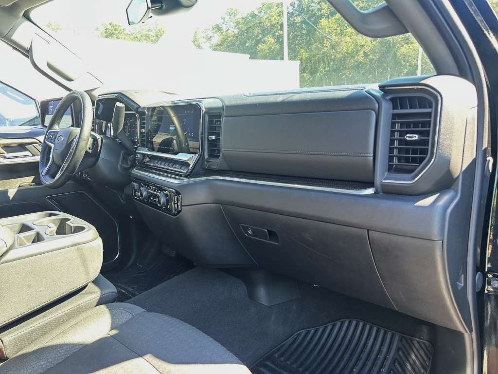 Used 2026 Chevrolet Silverado 1500 RST AWD/4WD image 15