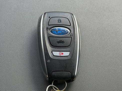 Certified 2025 Subaru Crosstrek 2.5i Limited w/ Popular Package #3A AWD/4WD image 21