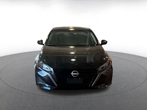 Used 2026 Nissan Altima 2.5 SV FWD image 15