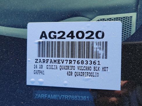 New 2024 Alfa Romeo Giulia Quadrifoglio image 17