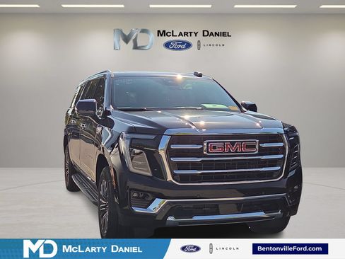Used 2026 GMC Yukon XL Elevation AWD/4WD image 1