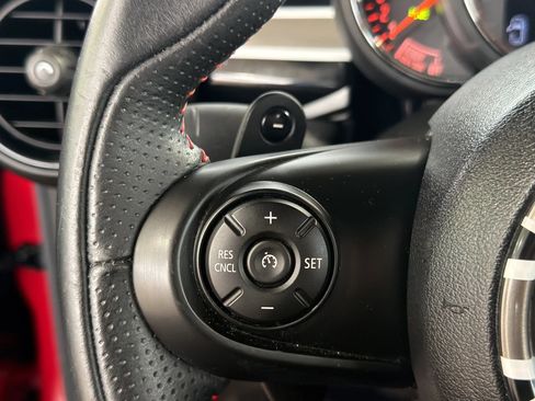 Used 2019 MINI Cooper S FWD image 27