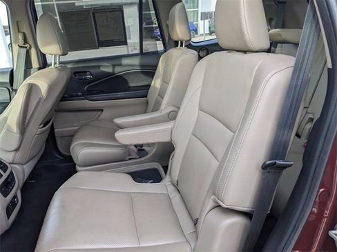 Used 2021 Honda Pilot Elite image 22