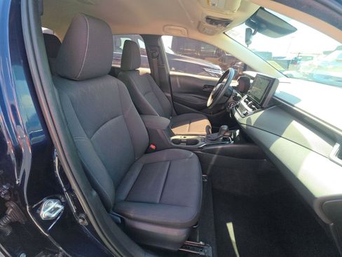 Used 2024 Toyota Corolla LE FWD image 7