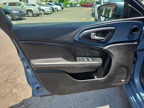 Used 2015 Chrysler 200 S w/ Navigation & Sound Group I FWD image 13