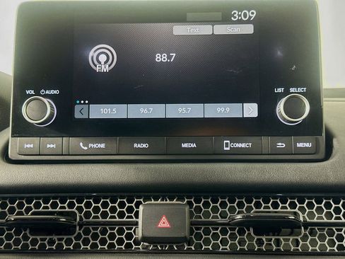 Used 2024 Honda HR-V Sport image 16