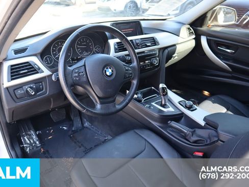 Used 2018 BMW 320i Sedan image 10