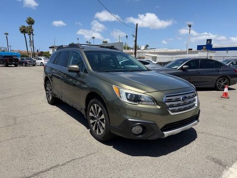Used 2017 Subaru Outback 2.5i Limited AWD/4WD image 4