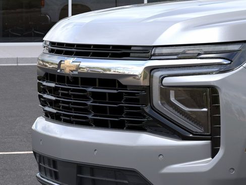 New 2026 Chevrolet Suburban LS AWD/4WD image 13