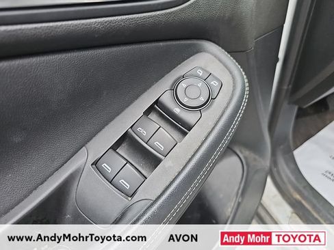Used 2021 Buick Encore GX Preferred w/ Cold Weather Comfort Package FWD image 12