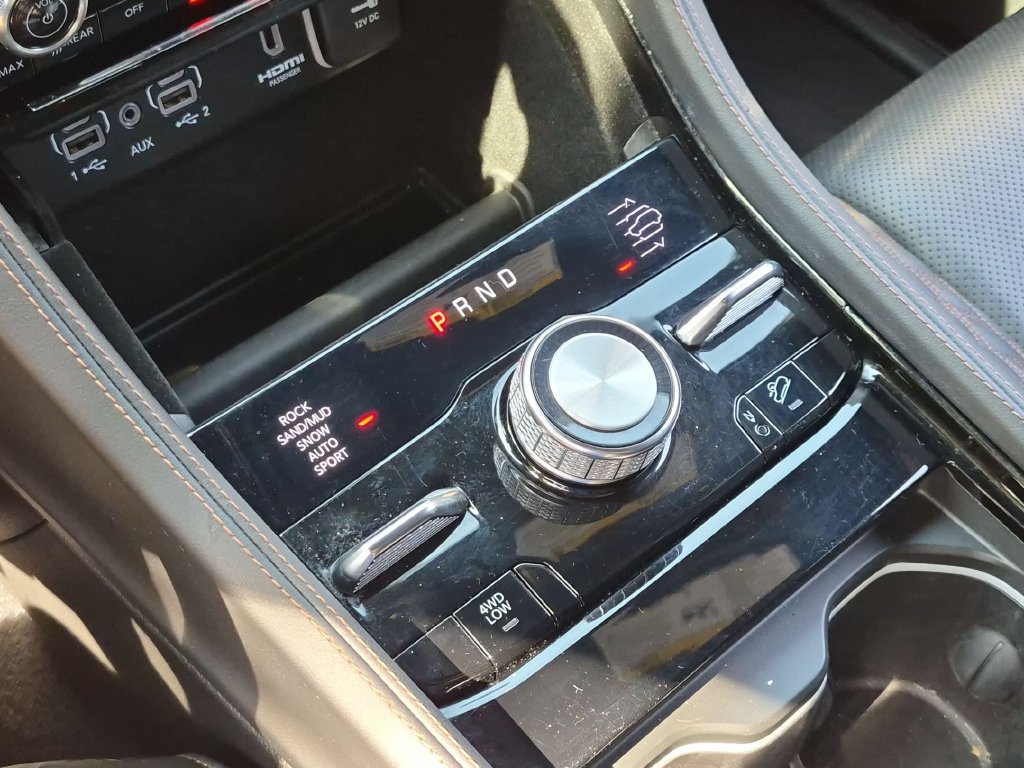 Used 2022 Jeep Grand Cherokee Summit AWD/4WD image 16