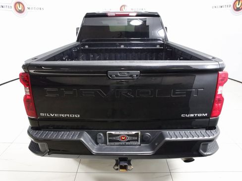 Used 2023 Chevrolet Silverado 2500 Custom w/ Custom Convenience Package image 38