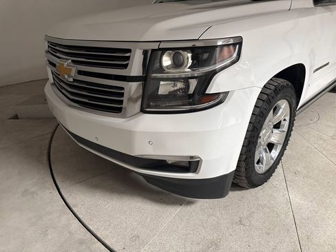 Used 2017 Chevrolet Suburban Premier image 32
