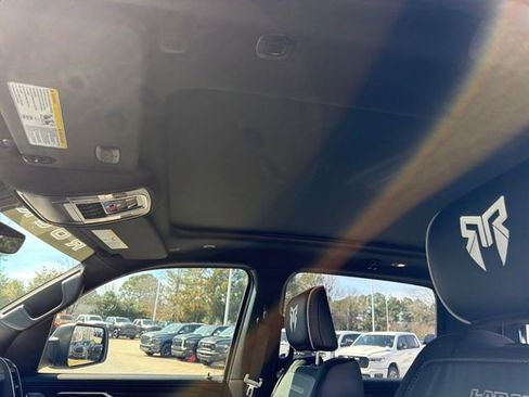 New 2026 RAM 1500 Laramie w/ Night Edition AWD/4WD image 18
