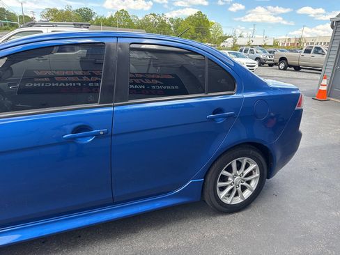 Used 2016 Mitsubishi Lancer ES image 5