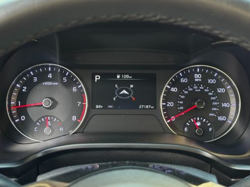 Used 2023 Kia Forte GT-Line FWD image 17
