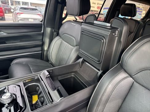 Used 2024 Jeep Grand Wagoneer Series II w/ Quick Order Packagew 28T image 30