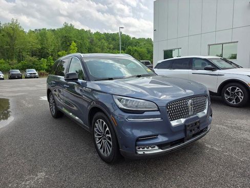 Used 2021 Lincoln Aviator Reserve w/ Equipment Group 201A AWD/4WD image 4