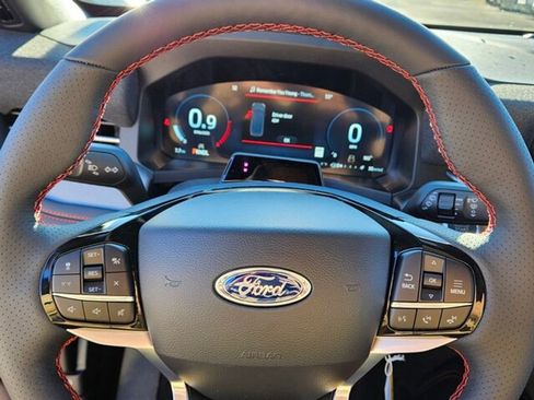 New 2026 Ford Explorer ST-Line w/ ST-Line Street Pack image 26