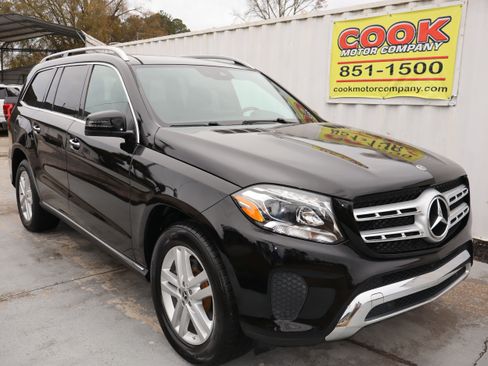 Used 2018 Mercedes-Benz GLS 450 4MATIC image 2