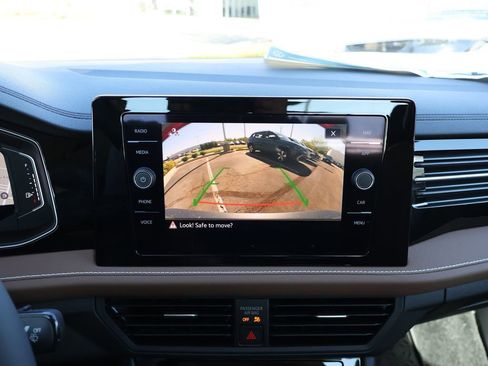 New 2026 Volkswagen Jetta SEL image 24