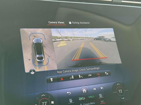 Used 2022 Mercedes-Benz EQS 580 4MATIC Sedan image 11