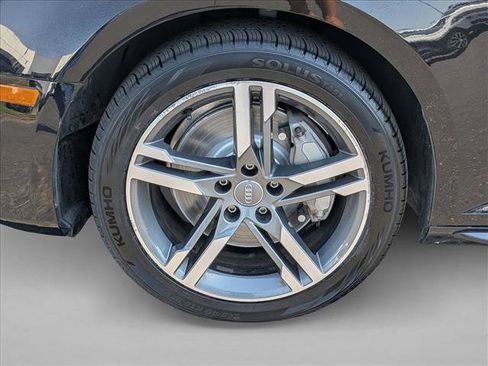Used 2018 Audi A4 2.0T Premium Plus w/ Premium Plus Package AWD/4WD image 24