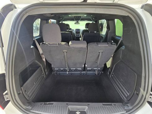 Used 2019 Dodge Grand Caravan SE FWD image 21