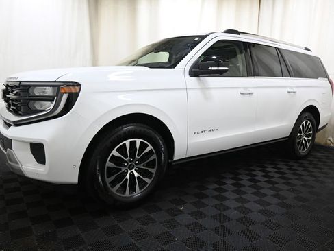 Used 2025 Ford Expedition Max Platinum image 6