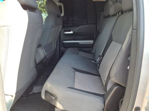 Used 2017 Toyota Tundra SR5 image 14