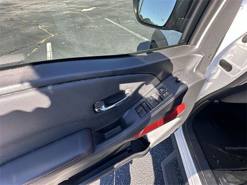 Certified 2023 Nissan Frontier Pro-X w/ Pro Convenience Package image 15