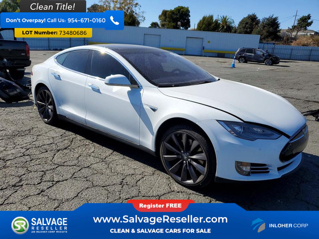 Used 2015 Tesla Model S 85 RWD image 5