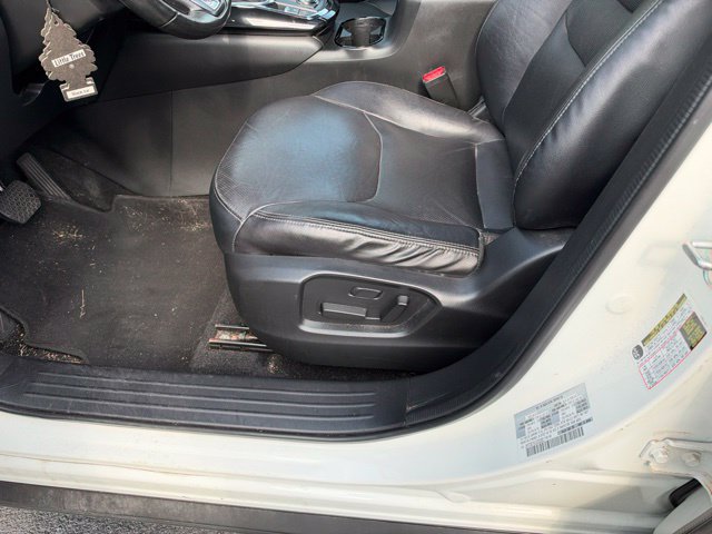 Used 2018 MAZDA CX-9 Touring w/ Touring Premium Package AWD/4WD image 16