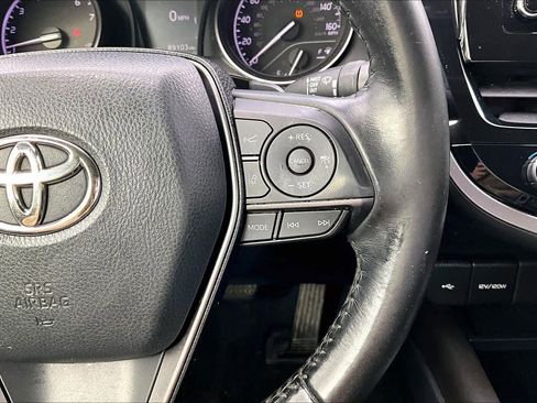 Certified 2021 Toyota Camry SE w/ Convenience Package image 51