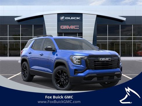 Used 2026 GMC Terrain Elevation w/ Elevation Premium Package image 7