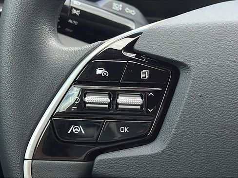 New 2026 Kia Niro LX FWD image 19