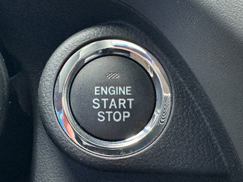 Certified 2024 Subaru Crosstrek 2.5i Limited image 19