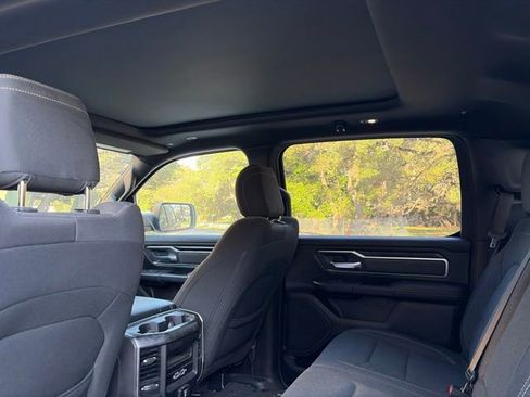 Used 2019 RAM 1500 Big Horn AWD/4WD image 7