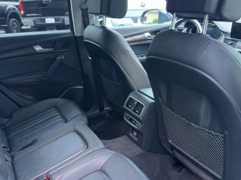 Used 2018 Audi Q5 2.0T Premium Plus w/ Premium Plus Package image 13