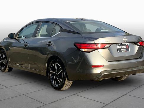 Used 2024 Nissan Sentra SV FWD image 12