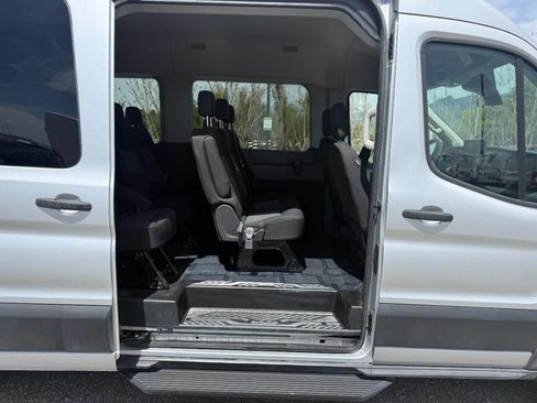 Used 2022 Ford Transit 350 XLT RWD image 20