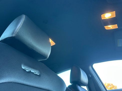 Used 2023 Kia Forte GT-Line w/ GT-Line Technology Package image 17