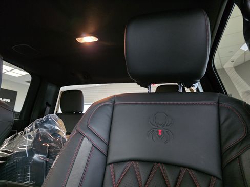 New 2025 RAM 2500 Big Horn AWD/4WD image 16