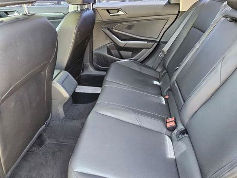 Used 2019 Volkswagen Jetta SEL FWD image 17