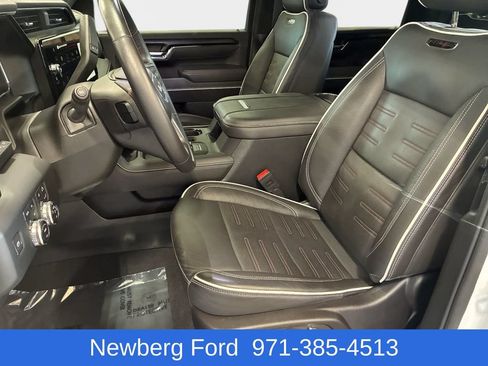 Used 2024 GMC Sierra 2500 AT4X AWD/4WD image 37