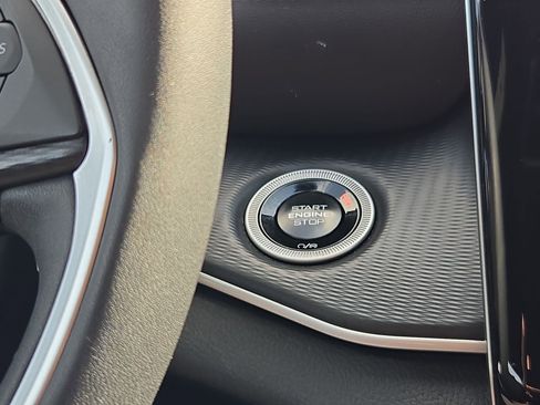 Used 2025 Jeep Grand Cherokee Altitude image 20